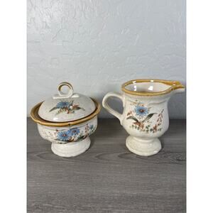 Vintage Japan Mikasa‎ Blue Daisies CREAMER and SUGAR BOWL w/ LID Set